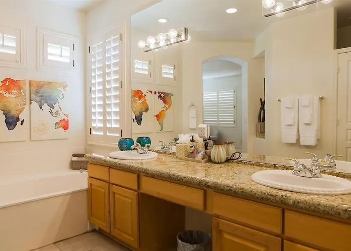 Holiday home Gated Ocotillo House, Pool Heater, Bbq, Golf Views Chandler