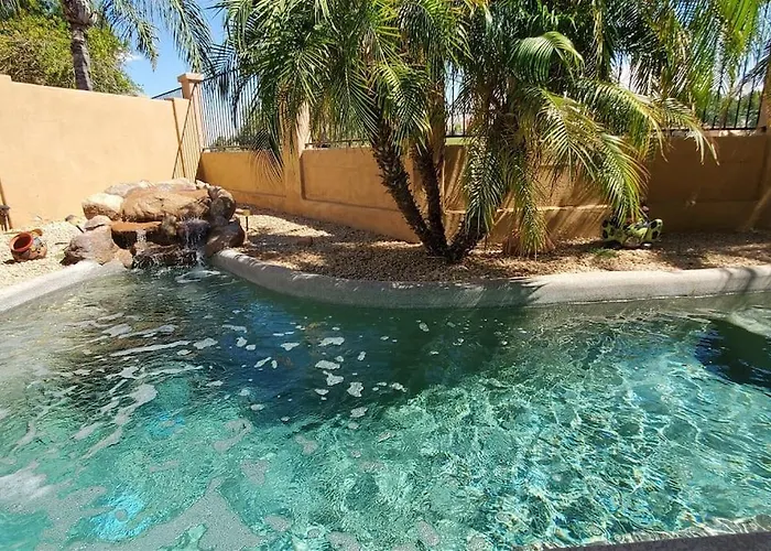 Holiday home Gated Ocotillo House, Pool Heater, Bbq, Golf Views